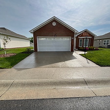 Advanced-Power-Cleaning-Richmonds-Best-for-House-Washing-Driveway-Cleaning-and-Walkway-Restoration 5
